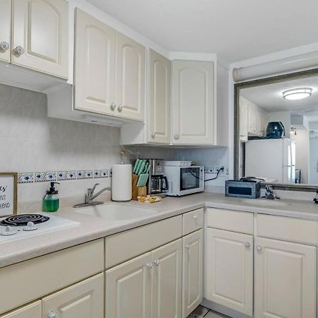 Daytona Beach Resort Ocean Front Condo Exterior photo