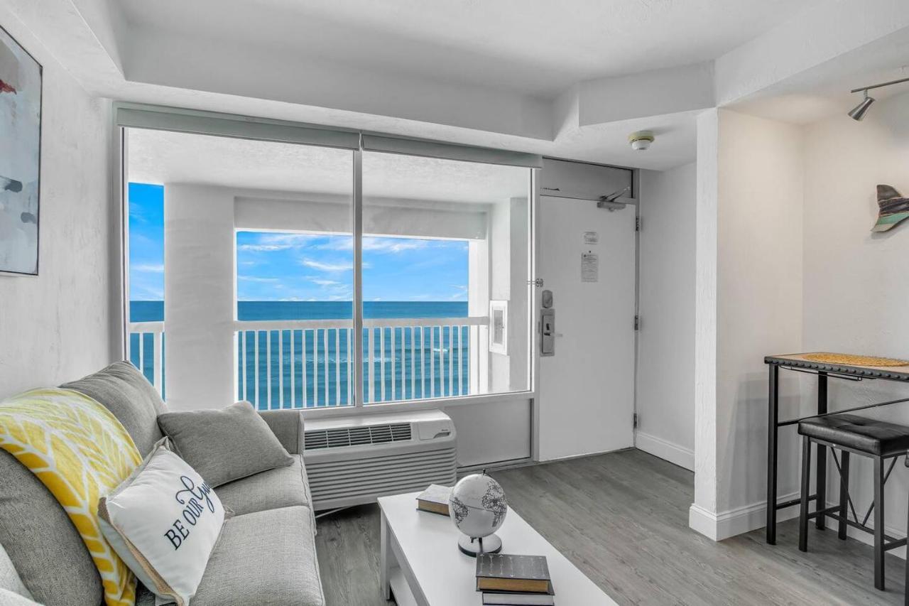 Daytona Beach Resort Ocean Front Condo Exterior photo
